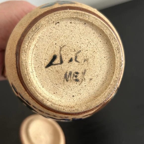 Tonala Mexican  Pottery Folk Art With Lid Double Handle Floral Bird Design - Picture 7 of 14